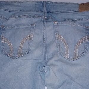 💘🍂 Hollister Light Wash Jeans